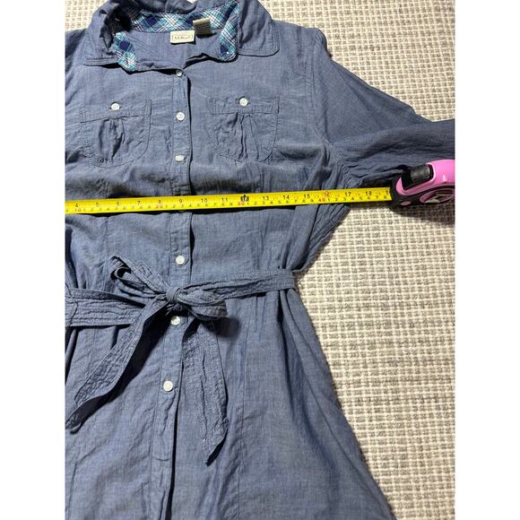 L.L. Bean Womens XS Blue Lightweight Outdoors Button Down Belted Top - Picture 9 of 9